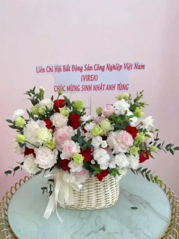 giỏ hoa hồng nhỏ