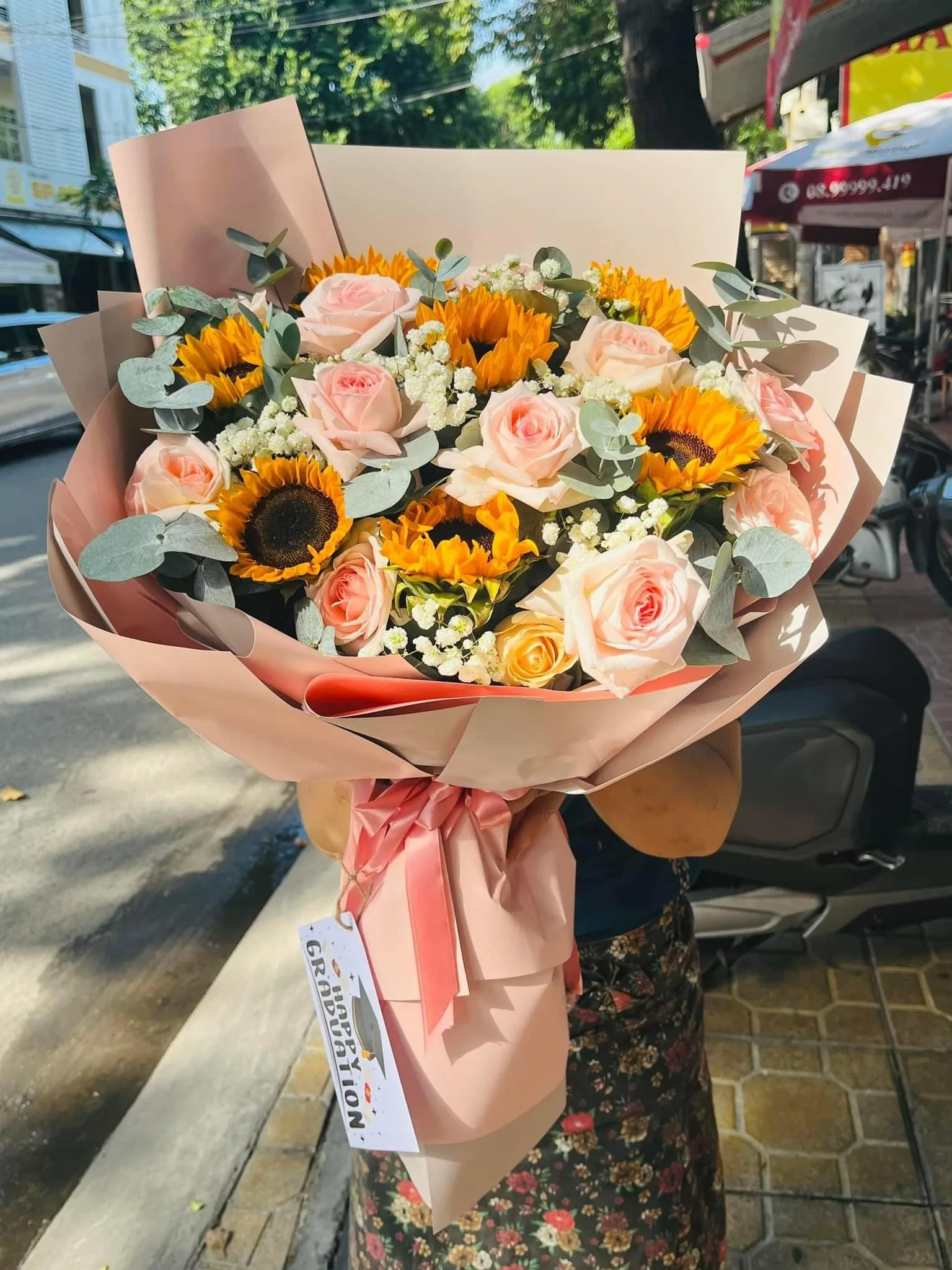 bó hoa hướng dương