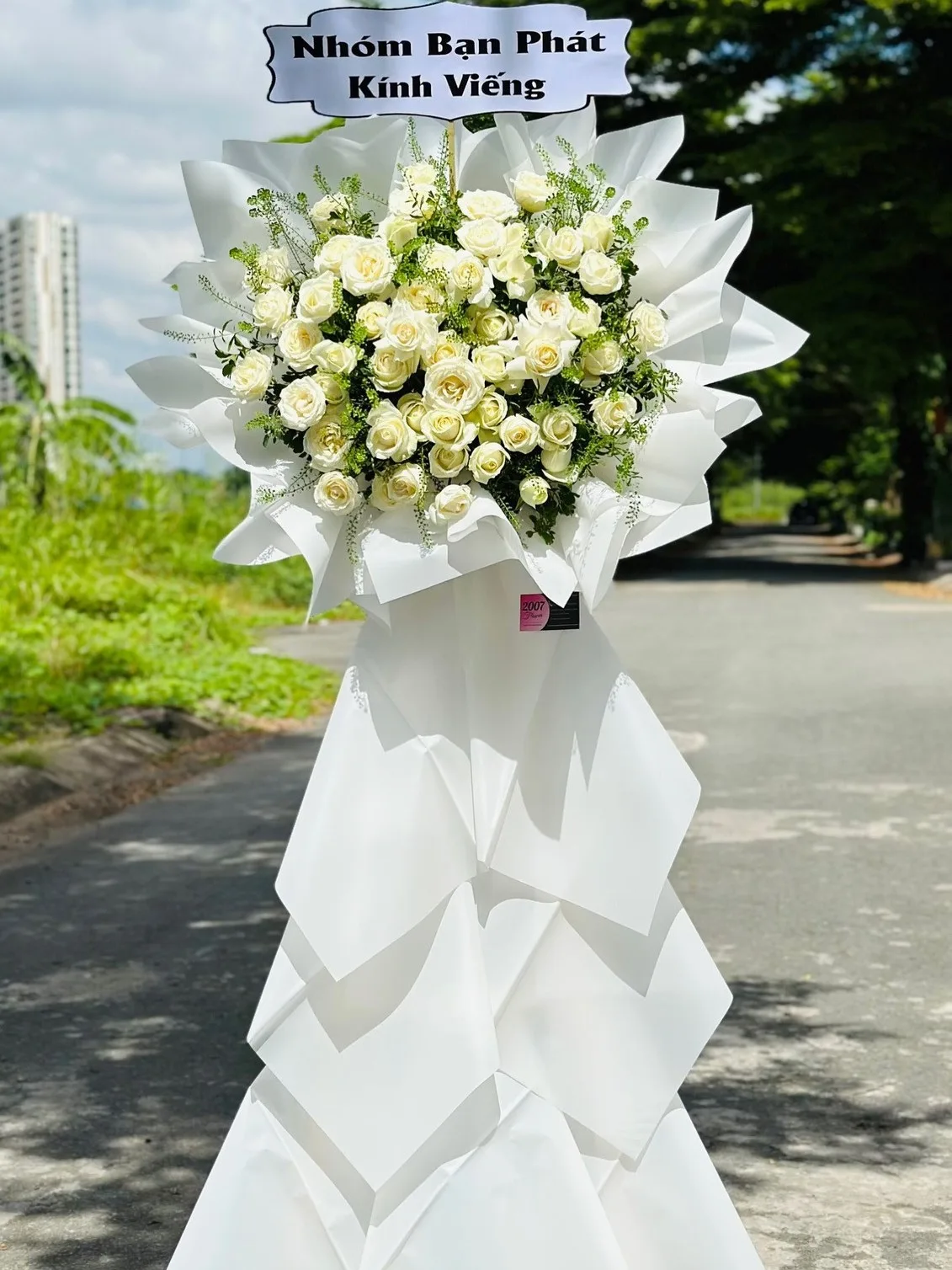 Hoa viếng cho người theo đạo Phật