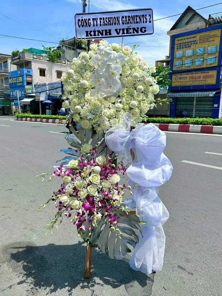 hoa viếng vũng tàu