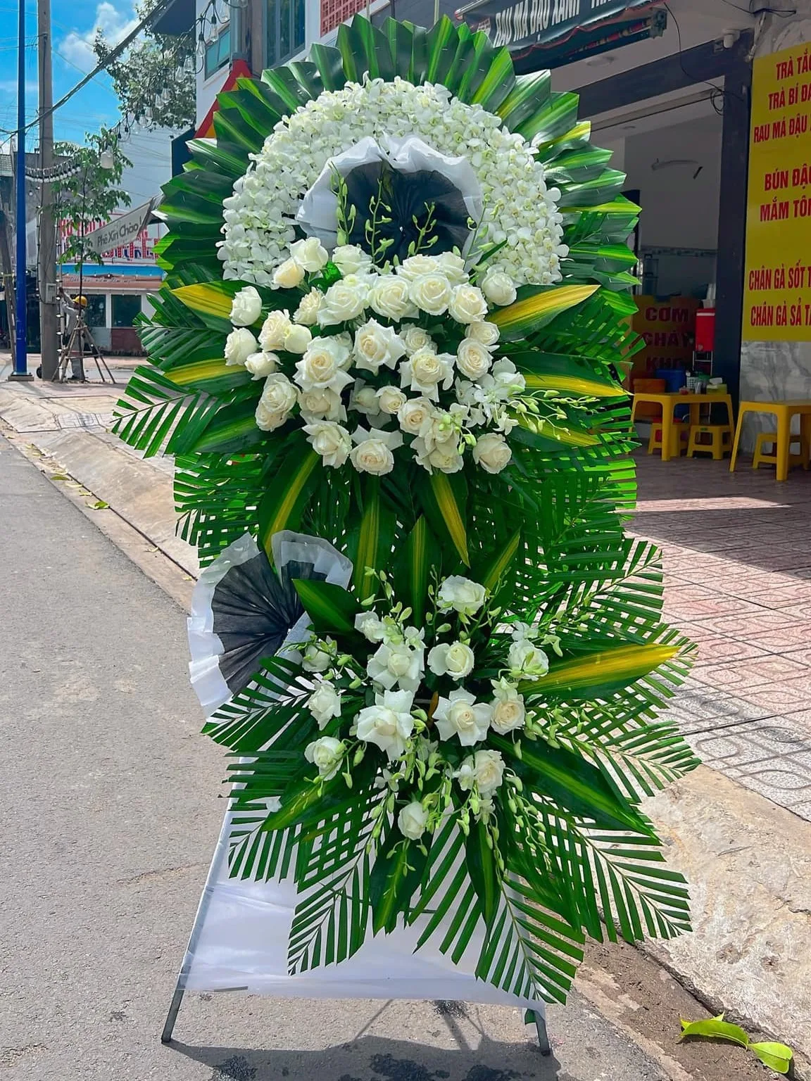 hoa viếng củ chi