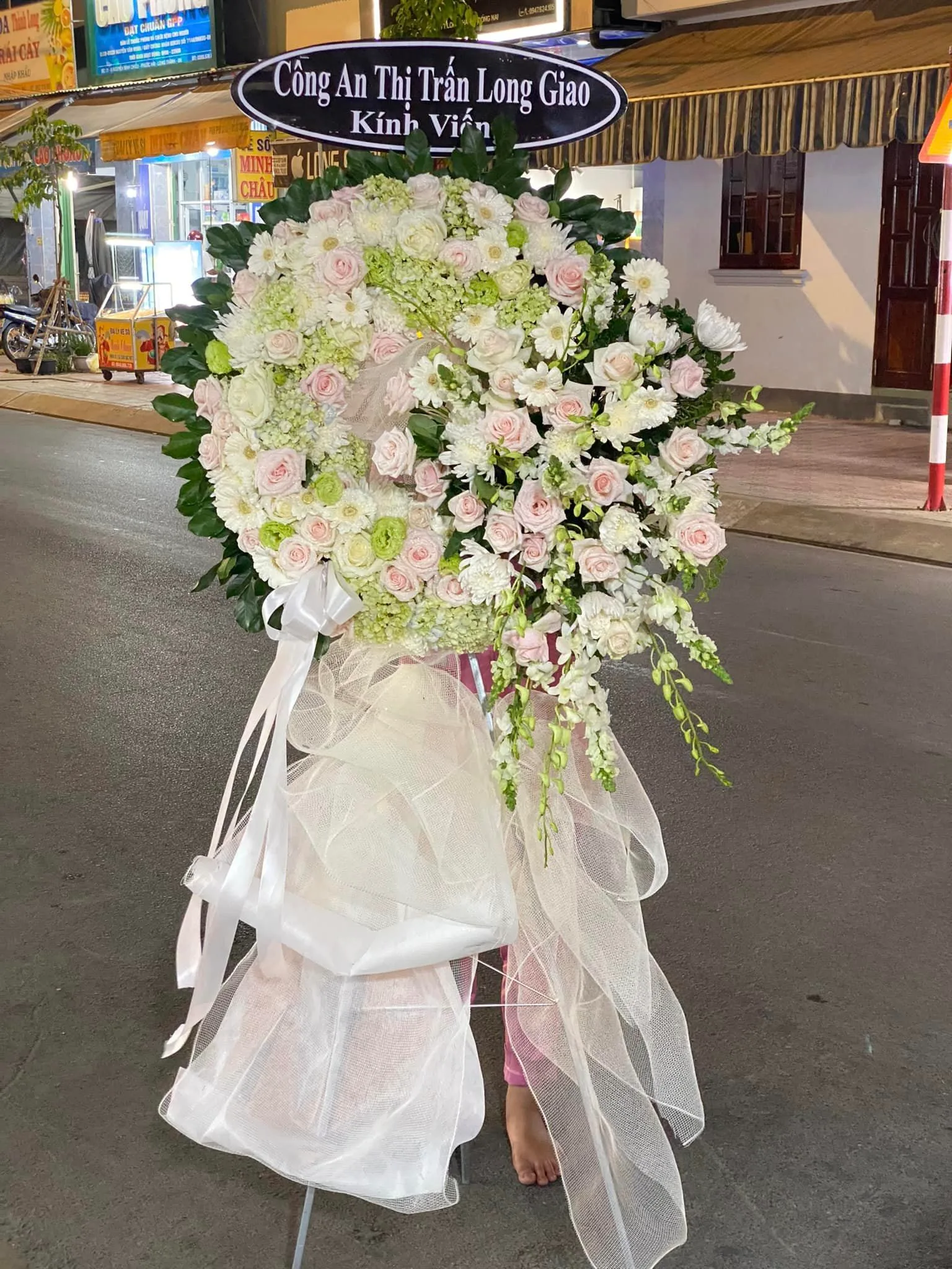 hoa viếng long an