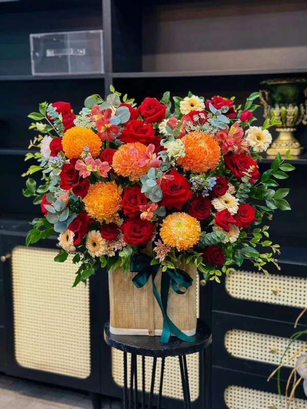 Giỏ hoa hồng đỏ