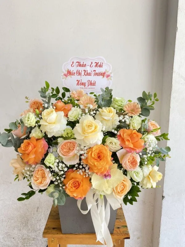 giỏ hoa tone vàng