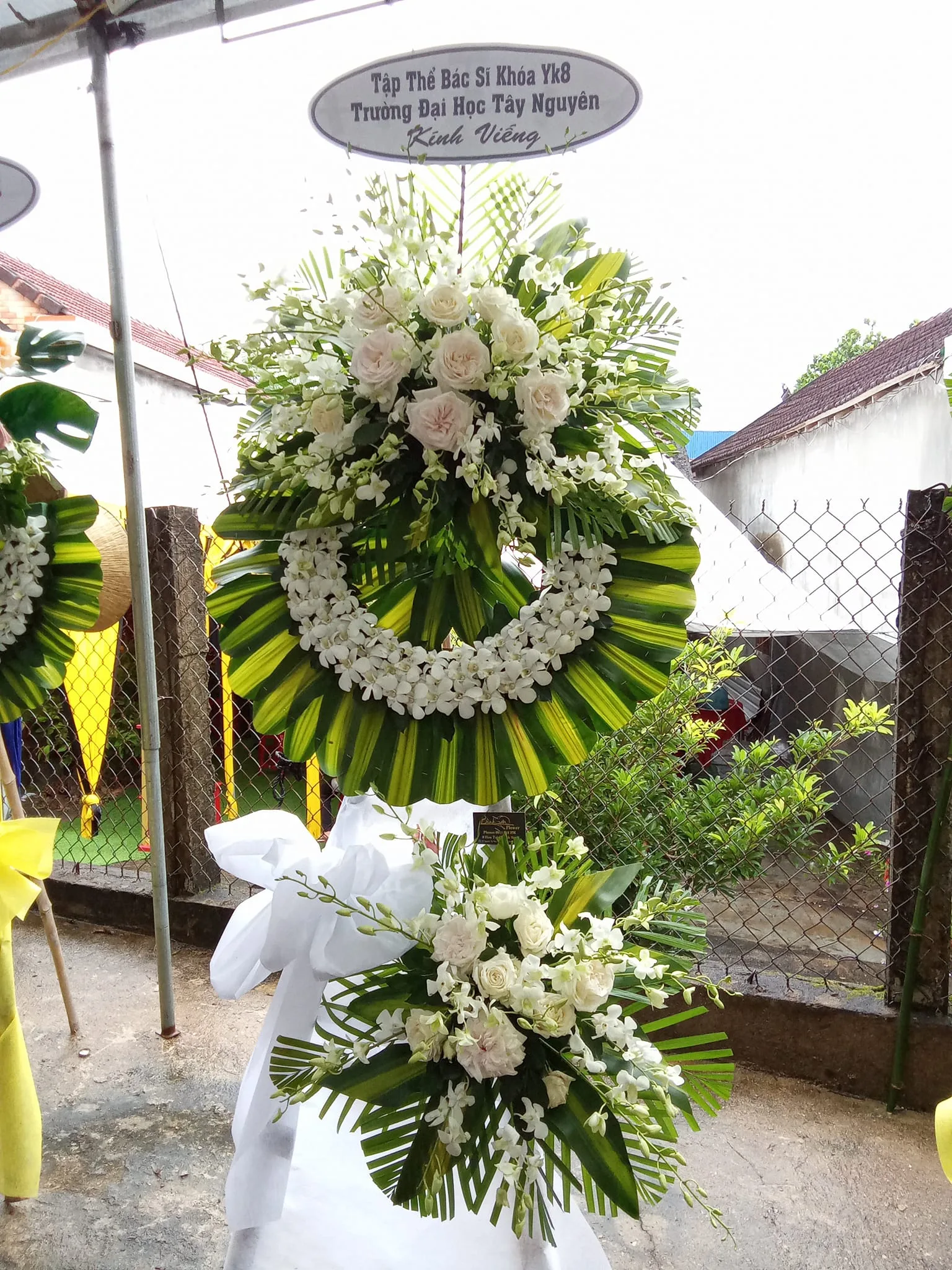 hoa viếng đồng nai