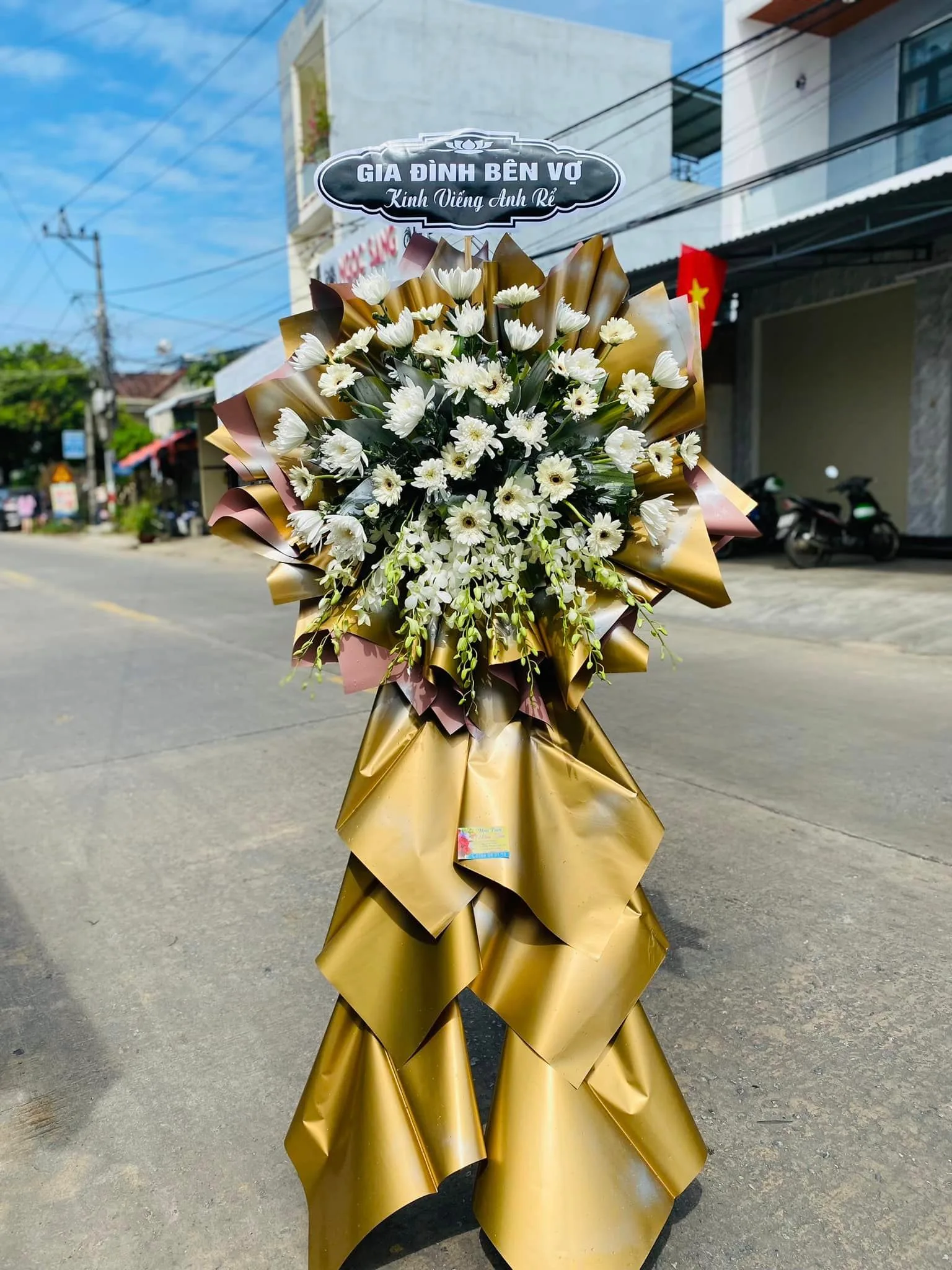 hoa đồng tiền làm hoa viếng