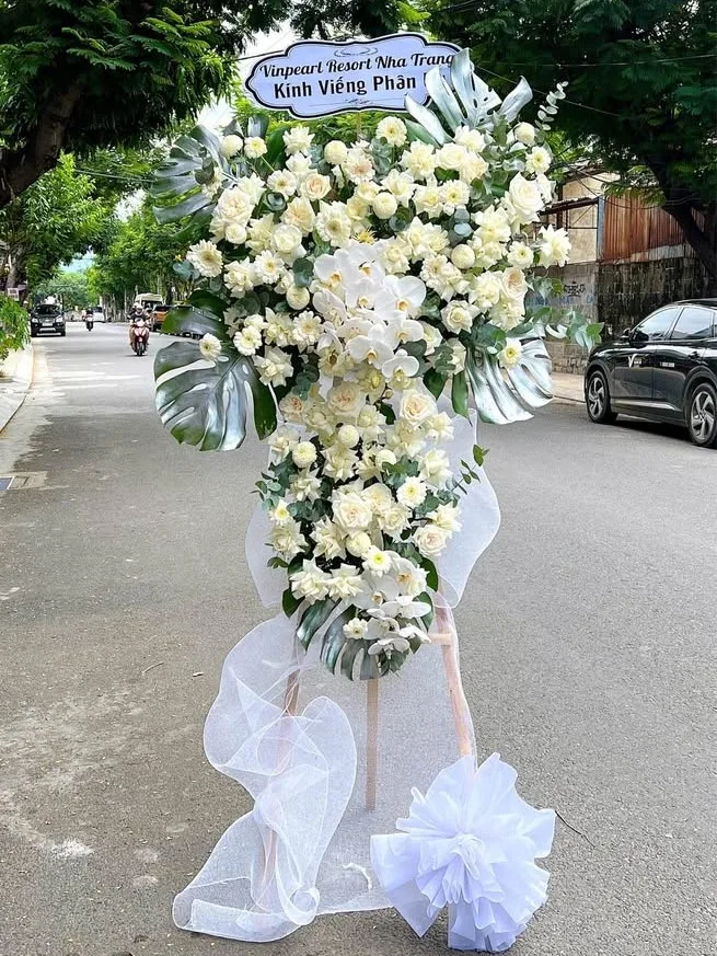 hoa viếng bình dương