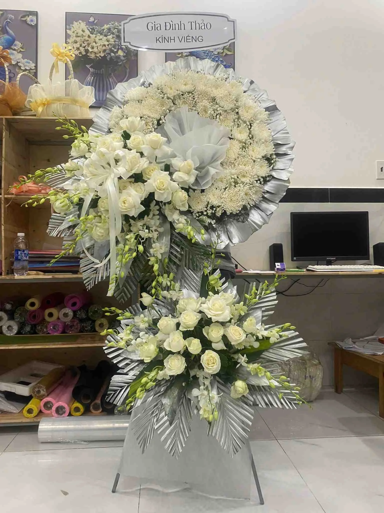 hoa viếng bến tre