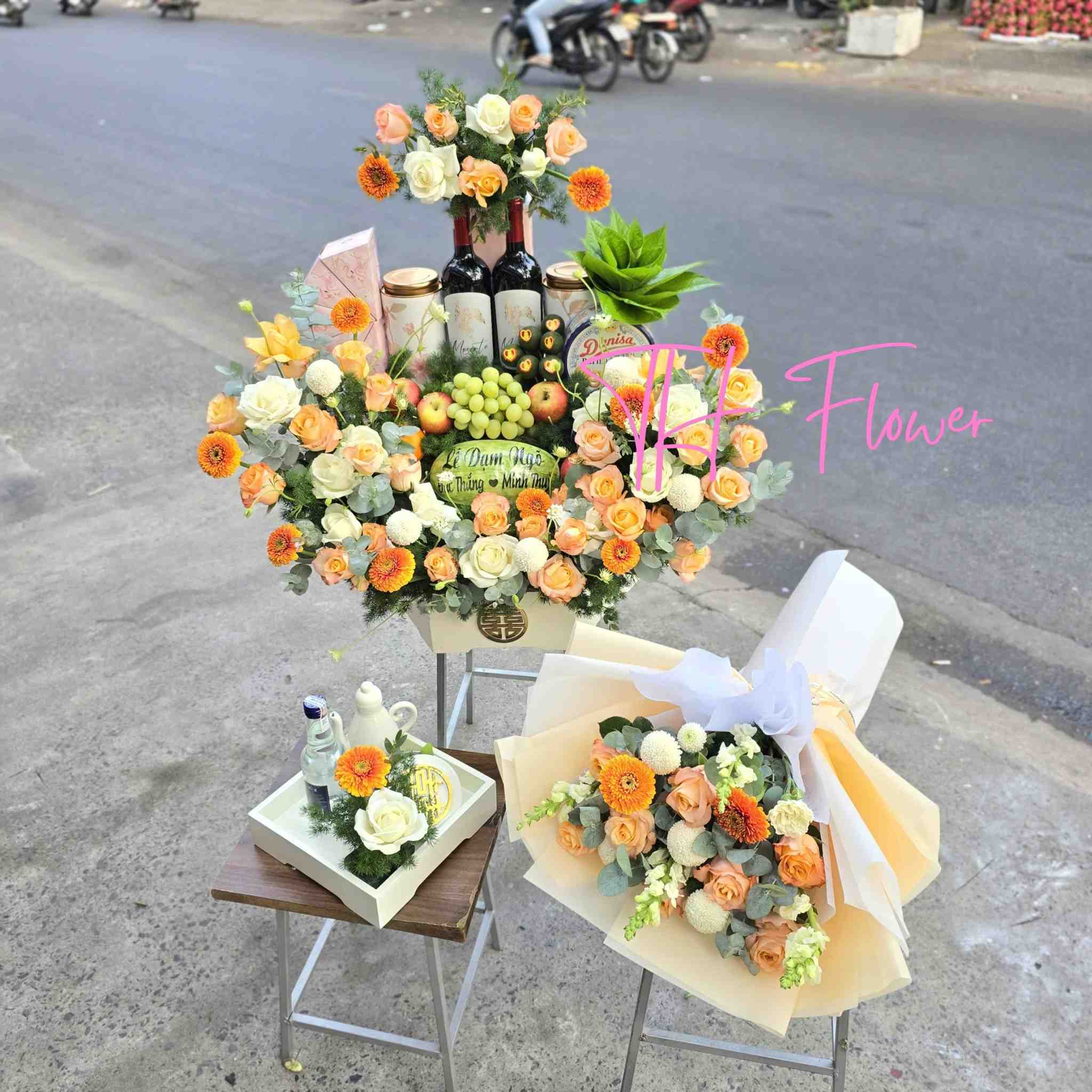 tráp dạm ngõ tone cam