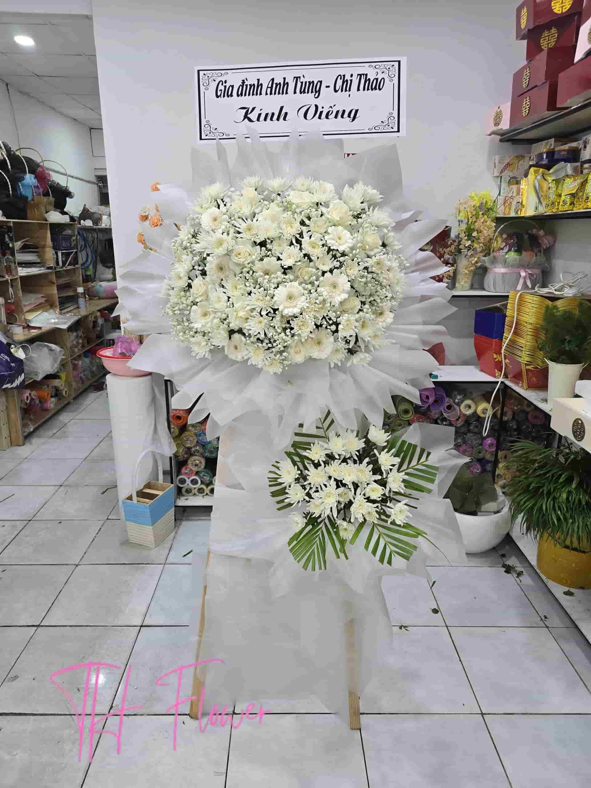 Vòng Hoa Tang Lễ 2 Tầng