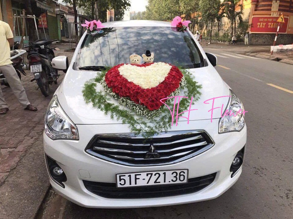 giá dịch vụ xe hoa cưới