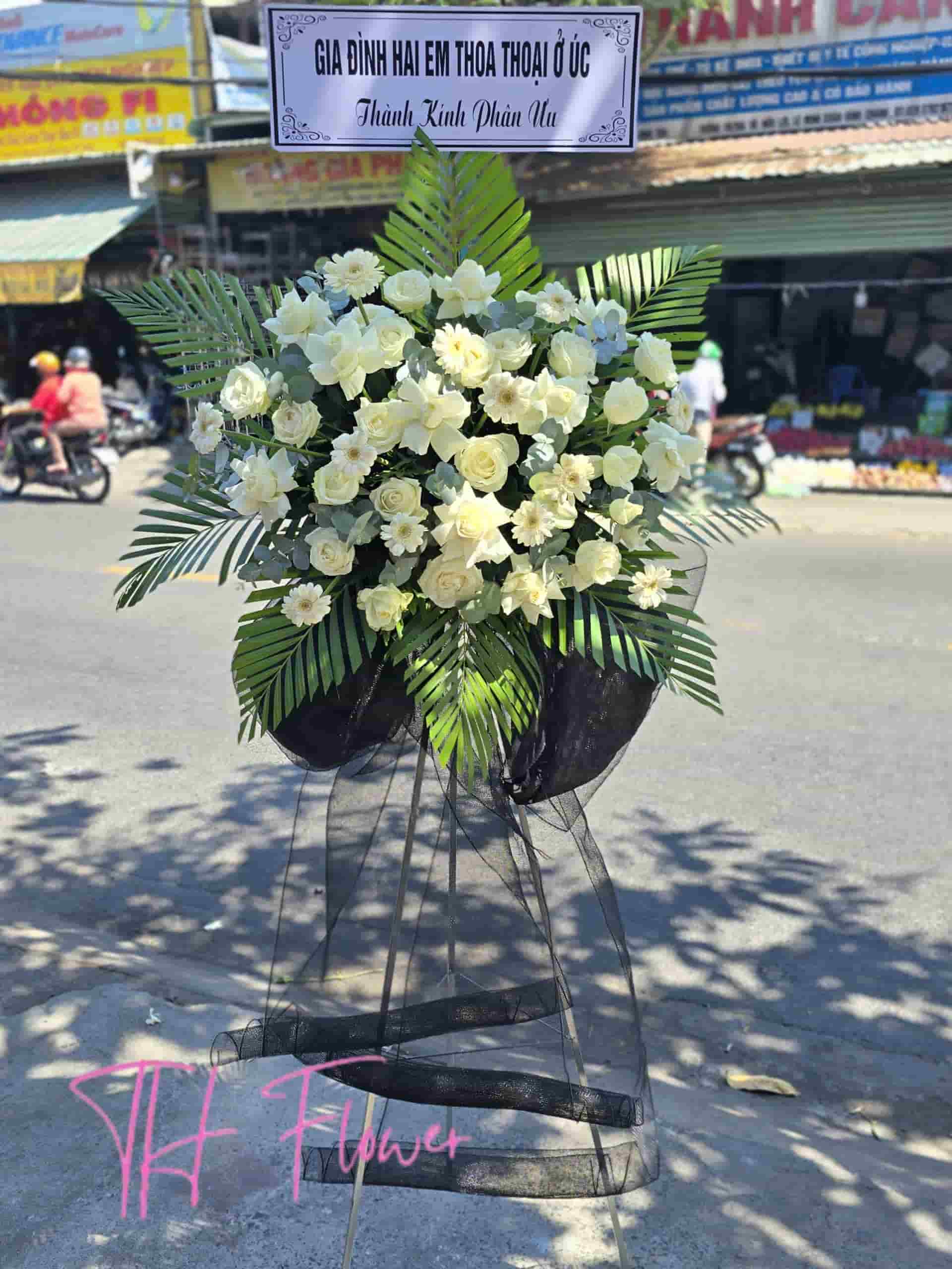 Lẵng Hoa Viếng Thông Gia